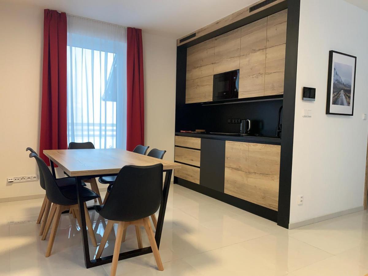 Pod Klinovcem Apartment